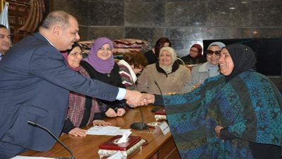 صرف قروضاً حسنة لـ 33 سيدة معيلة بالغربية