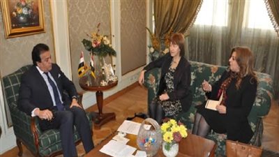 وزير التعليم العالى يبحث آليات التعاون العلمي والتدريبي مع المجلس الثقافي البريطاني