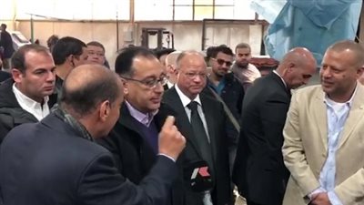 رئيس الوزراء يتابع سير العمل بمدينة الروبيكى