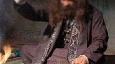 مارس الجنس مع النساء بحجة علاجهن.. ضبط الدجال نجل 