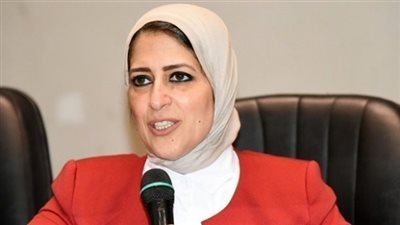 وزيرة الصحة تطلق الحملة القومية للتطعيم ضد شلل الأطفال من بورسعيد.. غدا