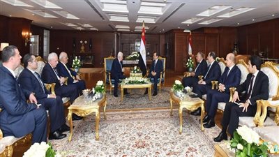 الرئيس السيسي يستقبل الرئيس الفلسطيني
