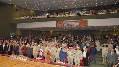 بالتعاون مع وزارة التربية والتعليم القوات المسلحة تنظم ندوة تثقيفية لعدد من مدارس محافظة الجيزة