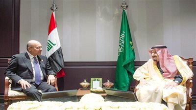 نشاط مكثف لخادم الحرمين الشريفين على هامش القمة العربية الأوروبية بشرم الشيخ