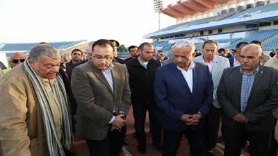 بالصور.. رئيس الوزراء من السويس: 21مايوالانتهاء من تطوير استاد المحافظة الرياضي