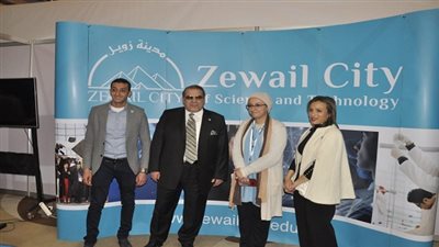 بالصور.. وزير التعليم العالي وحسن راتب في افتتاح المعرض الدولي للتعليم العالي والتدريب