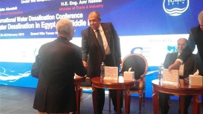 وزير الزراعة يدعو الشركات للإستثمار في مجال تحلية المياه 