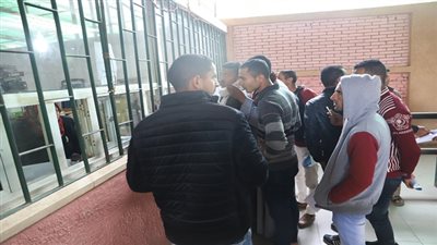 القوي العاملة: 1185 عاملا تقدموا  للعمل بإحدي دول الخليج