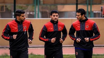 هل يضم الأهلي حارس جديد؟