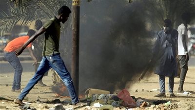 الشرطة السودانية تفرق تظاهرات في أم درمان
