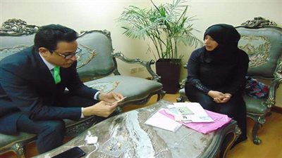 نائب المحافظ : ضم سيـدة مطلقة فى عقد الوحدة السكنية المخصصة لوالدتها الكفيفة