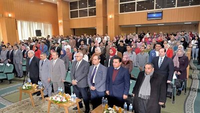 رئيس جامعة المنصورة: ذوى الاعاقة يستحقون الاهتمام والرعاية لتلبية احتياجاتهم وطموحاتهم  