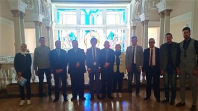 نائب الوزير للتعليم الفنى يناقش مع اتحاد الطلاب جدول امتحانات الدبلومات الفنية