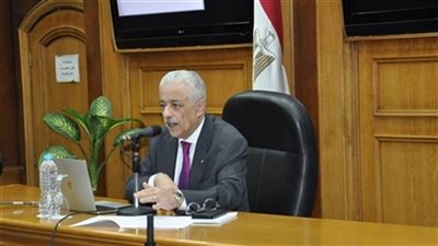 شوقي: بناء الإنسان المصري 