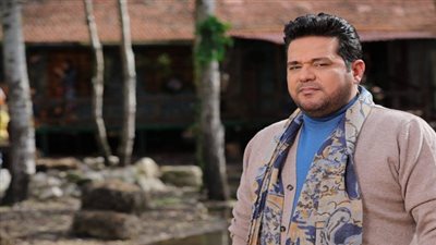 بالصور.. حاتم العراقي ينتهي من تصوير 