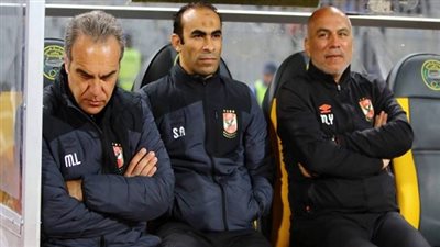 لاسارتى يعلن تشكيل الأهلي لمواجهه فيتا كلوب