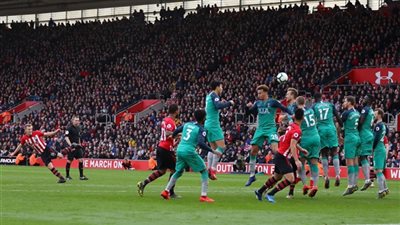 توتنهام يسقط في فخ ساوثهامبتون بالدوري الإنجليزي