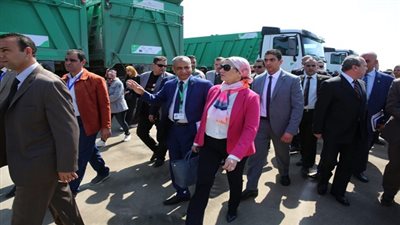 وزيرة البيئة تشهد تسليم معدات رفع كفاءة منظومة النظافة بكفر الشيخ 