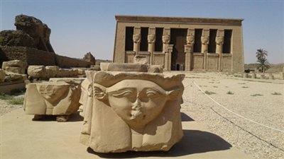 الاثار تنفى تشويه الآثار باستخدام شنيور في ترميم معبد 