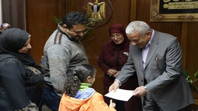 توزيع 27 وحدة سكنية للأسر الاولي بالرعاية في إحتفالية بالسويس