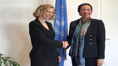 وزيرة البيئة تجتمع مع رئيسة برنامج الأمم المتحدة فى نيروبى