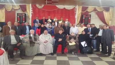 عرفان بالجميل تعليم قها يكرم المحالين للمعاش 