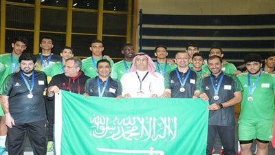 منتخب السعودية يعود الي الدمام بعد الفوز بالمركز الثاني في الدوره العربيه