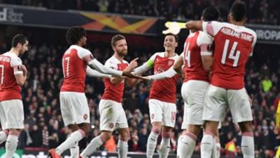 قرعة الدوري الاوروبي.. قمة نارية بين نابولي وأرسنال