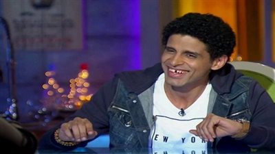 غدا.. حمدى الميرغنى وزوجته ضيفا عمرو الليثى