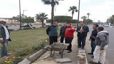سكرتيرعام محافظة السويس فى جولة تفقدية لمتابعة أعمال التطوير بشوارع المدينة