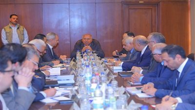 وزير النقل يتابع معدلات تنفيذ مشروعات مترو الأنفاق 