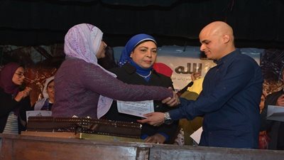 بالصور.. تكريم سعد الحباك من المجلس القومي للمرأة بحضور نائب محافظ الجيزة