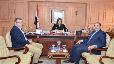 وزيرة الهجرة تستقبل المدير التنفيذي لمشروع المنطقة اللوجستية بطنطا 