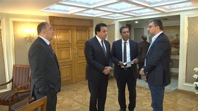 وزير التعليم العالى: مليون جنيه لمبتكر القاهرة الاول مهداة من وزارة التعليم العالى والبحث العلمى