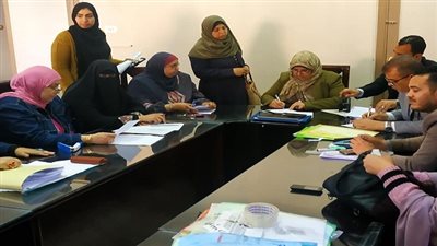 تعليم السويس يكثف من جهوده لانهاء اجراءات العقود المؤقتة للمعلمين