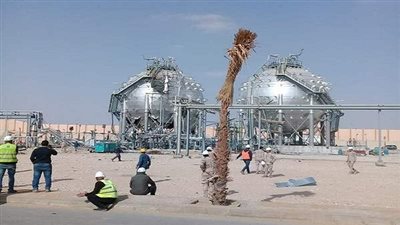 انفجار احد خزانات مصانع السخنة يؤدى لمصرع واصابة 15 عامل