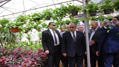 وزراء الزراعة والتموين والشباب ومحافظ الجيزة يفتتحوا معرض زهور الربيع للزهور ونباتات الزينة