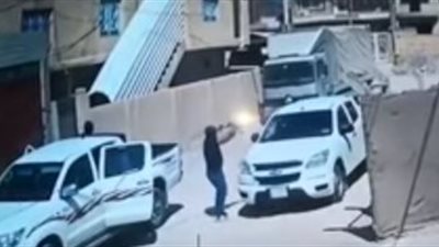 نجاة مفتى باكستان وزوجته من محاولة اغتيال ومقتل 3 من مرافقيه