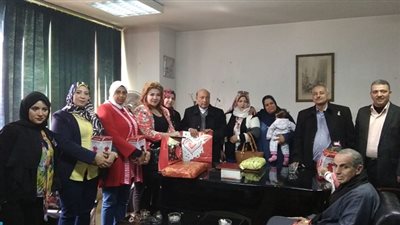 اليوم.. حب الوطن بالجيزة يحتفل بعيد الأم ويكرم العشرات من الأمهات المثاليات