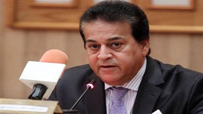 برعاية وزير التعليم العالي والبحث العلمي اللقاء القمى السادس للطالب والطالبة المثاليين بجامعة الفيوم