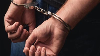 ضبط عاطل نصب على مواطن بحجة تسفيرة للخارج بالغربية