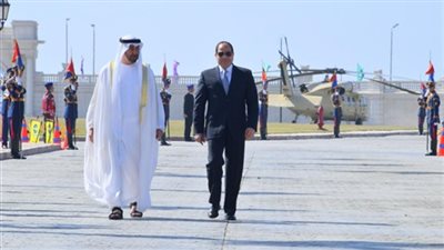 السيسي وبن زايد يتفقدان مدينة العلمين الجديدة