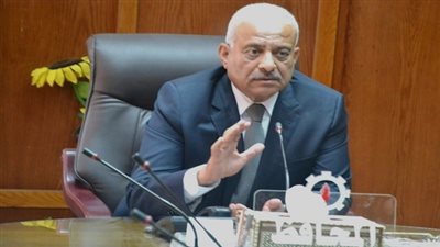 بعد ان قرر اغلاقه.. محافظ السويس يتراجع ويقرر فتح شارع النمسا