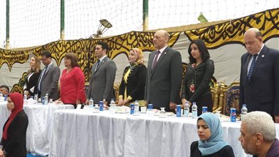 بالصور.. رئيس «مصر الثورة» يفتتح مقر الحزب بالقليوبية بحضور جماهيري