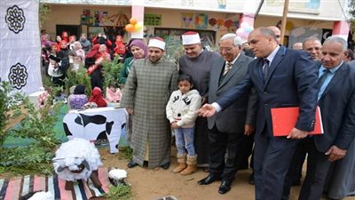 بالصور.. أفتتاح أول معرض أزهري لمنتجات تلاميذ الأزهر بالدقهلية 