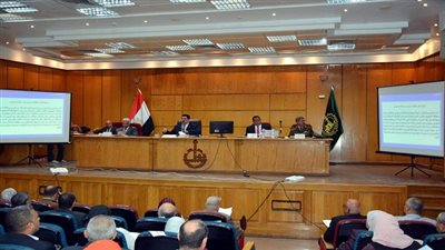 مرزوق  يعقد اجتماع المجلس التنفيذى للمحافظة لاستعراض استعدادات المحافظة لاستقبال شهر رمضان 