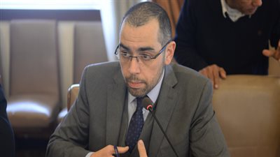 نائب ينتقد تعامل الحكومة مع تكليفات الرئيس بشأن قانون الأحوال الشخصية