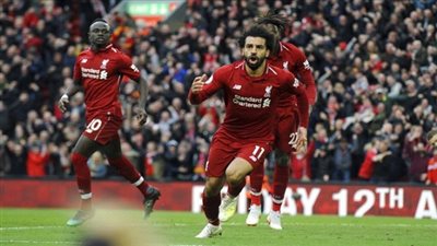 شاهد| جنون جماهير ليفربول بعد هدف الـ +90.. ماذا فعلو مع صلاح؟