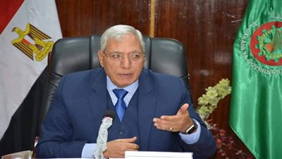 محافظ الدقهلية: يوجه رسالة لرؤساء المدن القضاء على الفساد و التصدي للفاسدين 