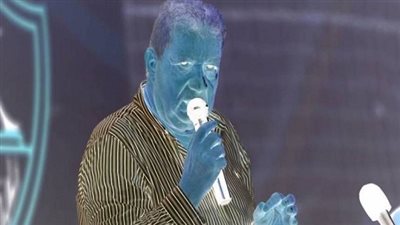 شاهد| موقف محرج لرئيس الزمالك: 